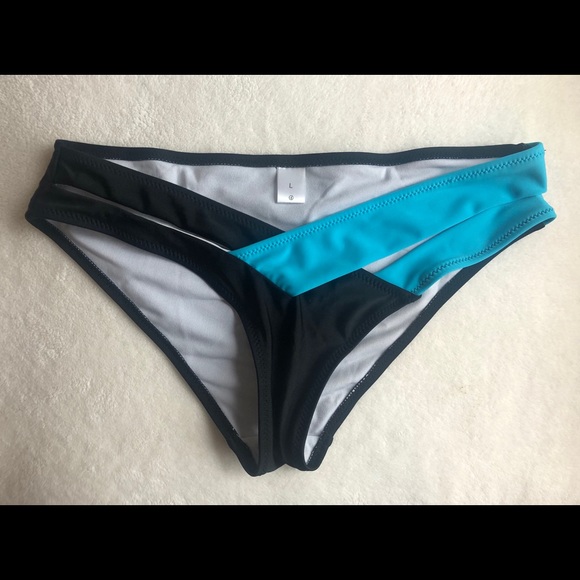 NWOT- Black and Turquoise Bikini - Picture 3 of 3